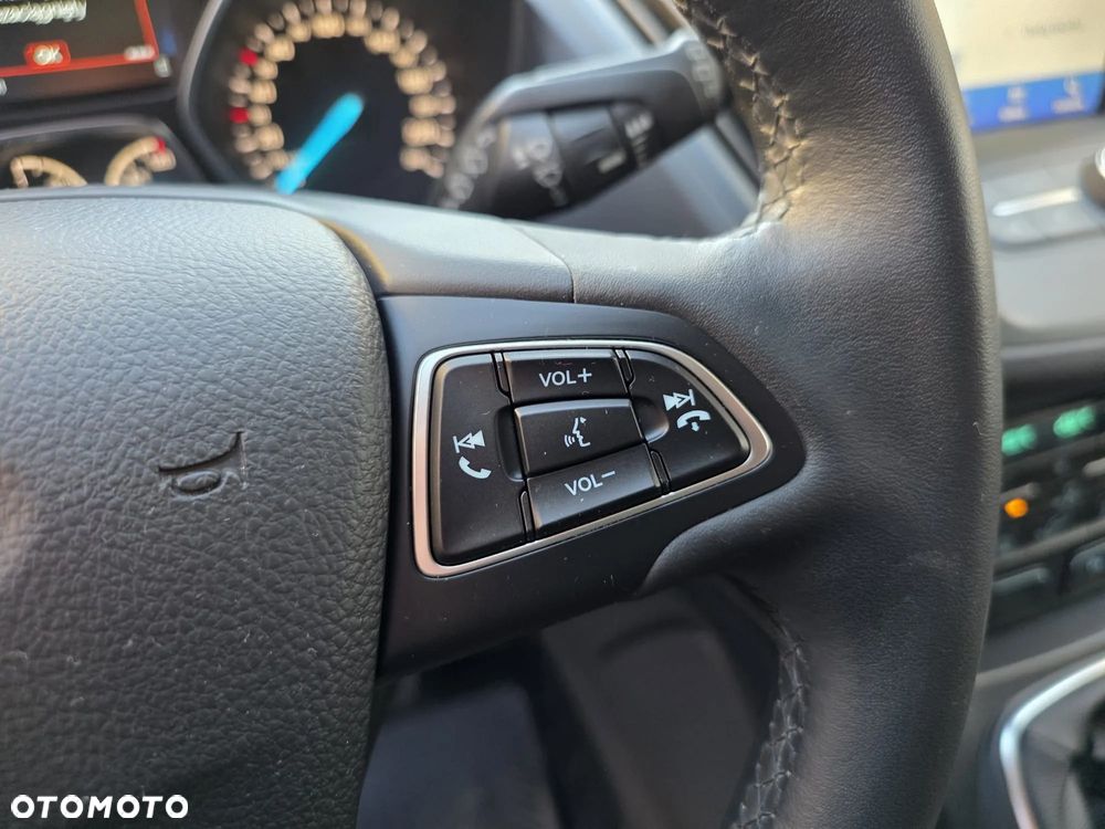 Ford Kuga 2.0 TDCi 4x4 Trend - 19