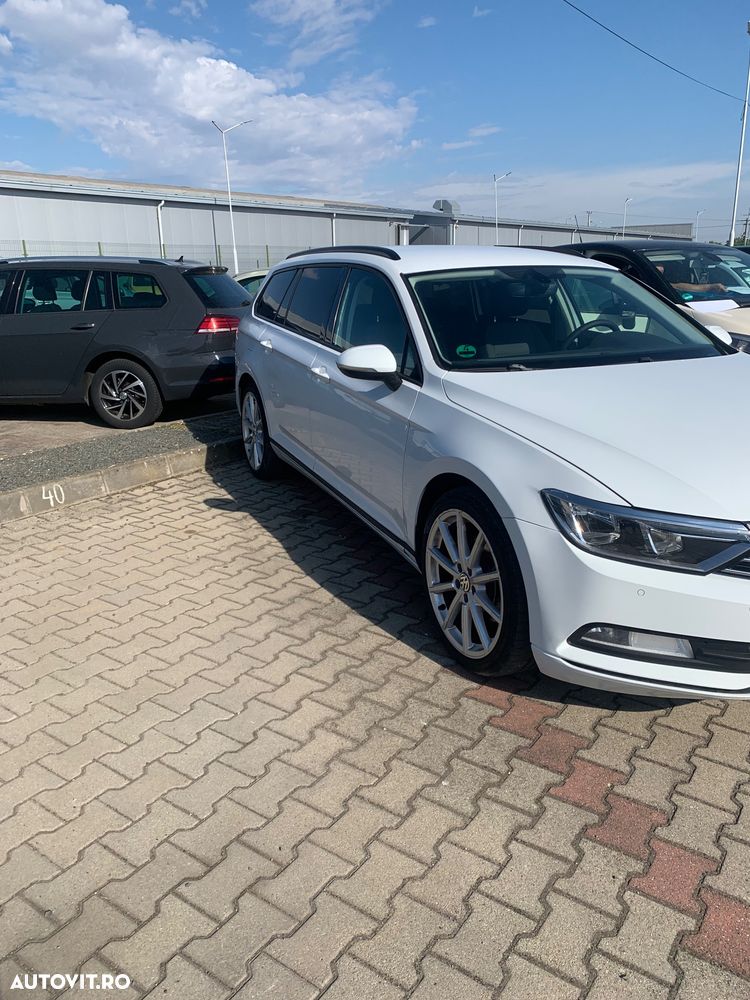 Volkswagen Passat 2.0 TDI DSG Comfortline - 2