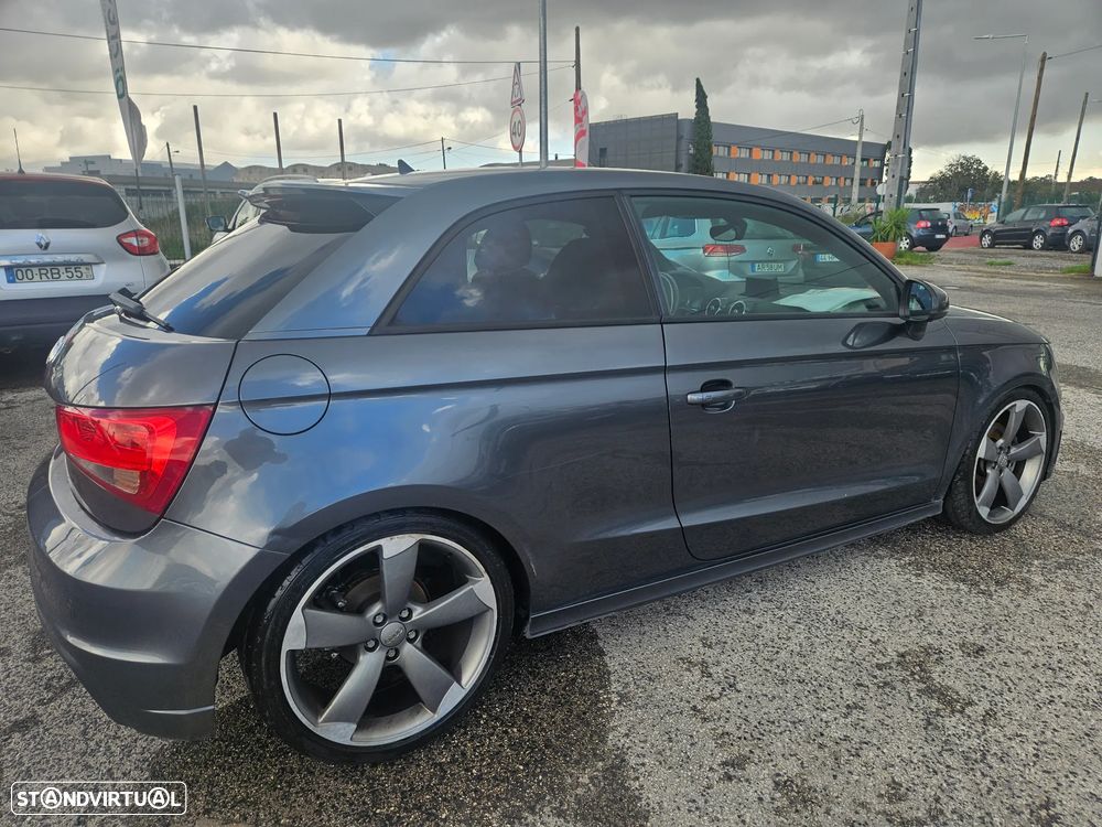 Audi A1 2011 photo 3