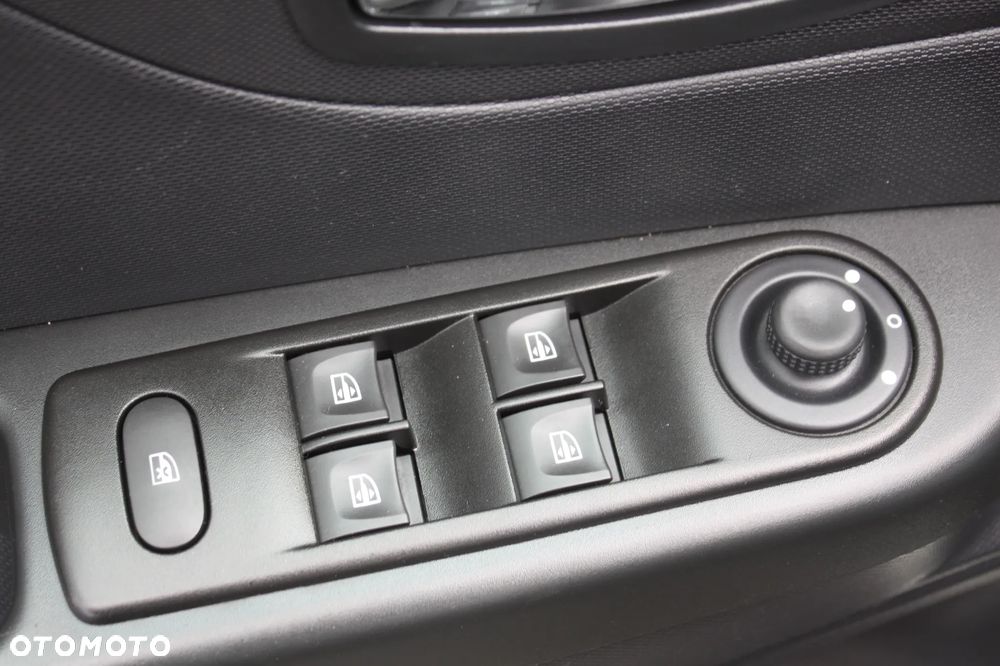 Renault Captur 0.9 Energy TCe Limited - 12