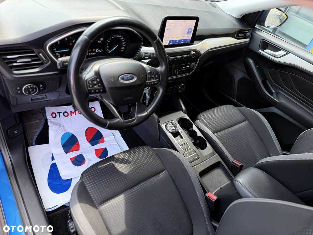 Ford Focus 1.5 EcoBlue Start-Stopp-System TITANIUM - 11