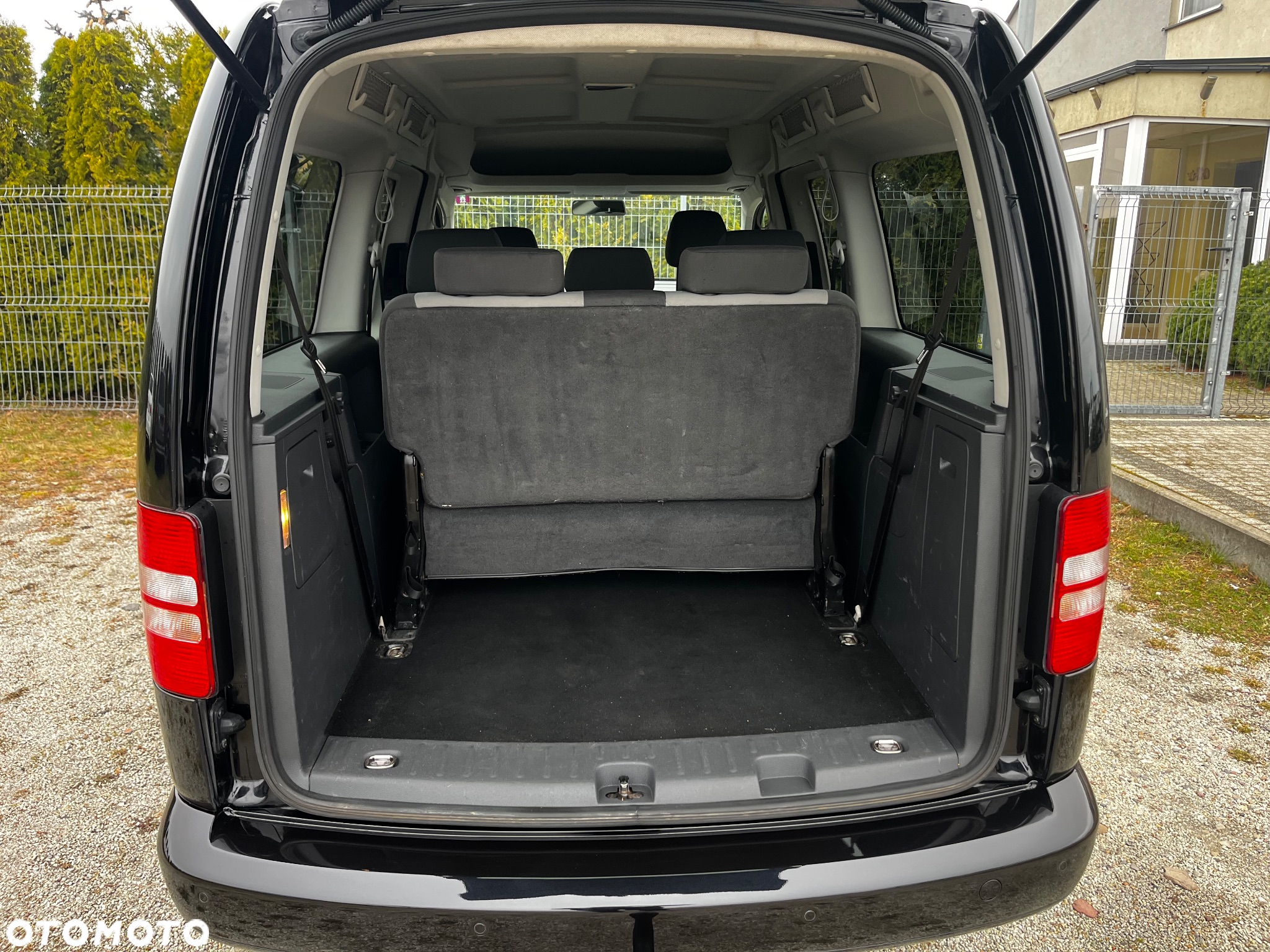 Volkswagen Caddy 1.6 TDI Comfortline Mixt - 11