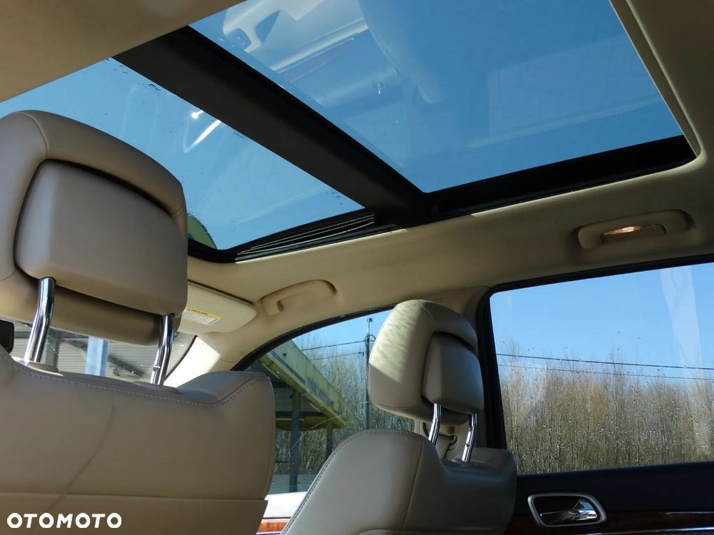 Jeep Grand Cherokee - 18