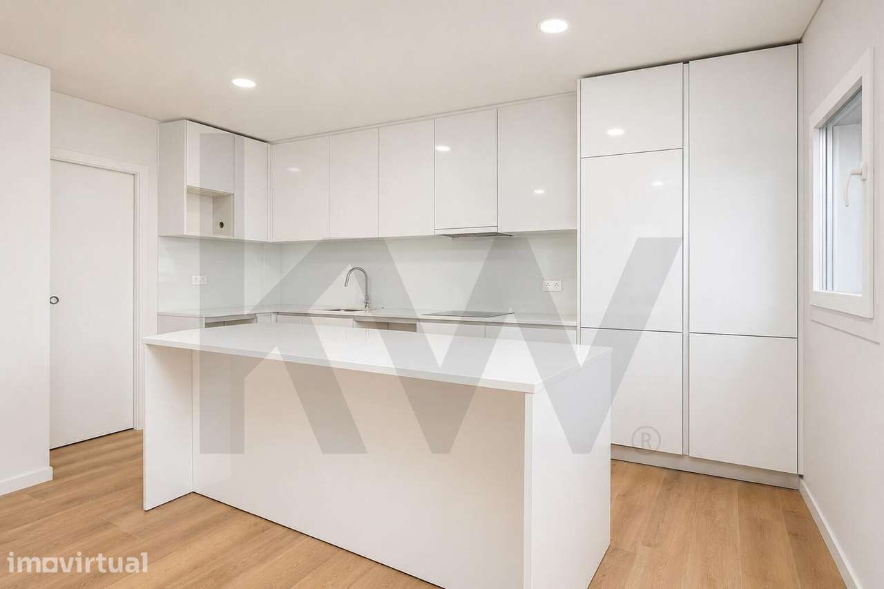 T2 Novo com Suíte, Open Space e 2 Lugares de Garagens | Casas do Lago, - Grande imagem: 5/21
