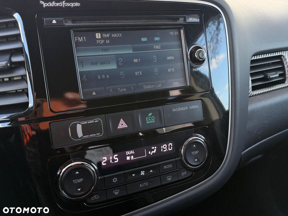 Mitsubishi Outlander 2.2 DI-D 4WD Top - 26