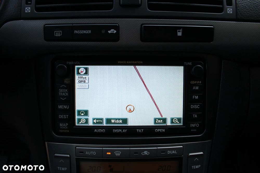 Toyota Avensis 2.0 D-4D Sol Premium - 26