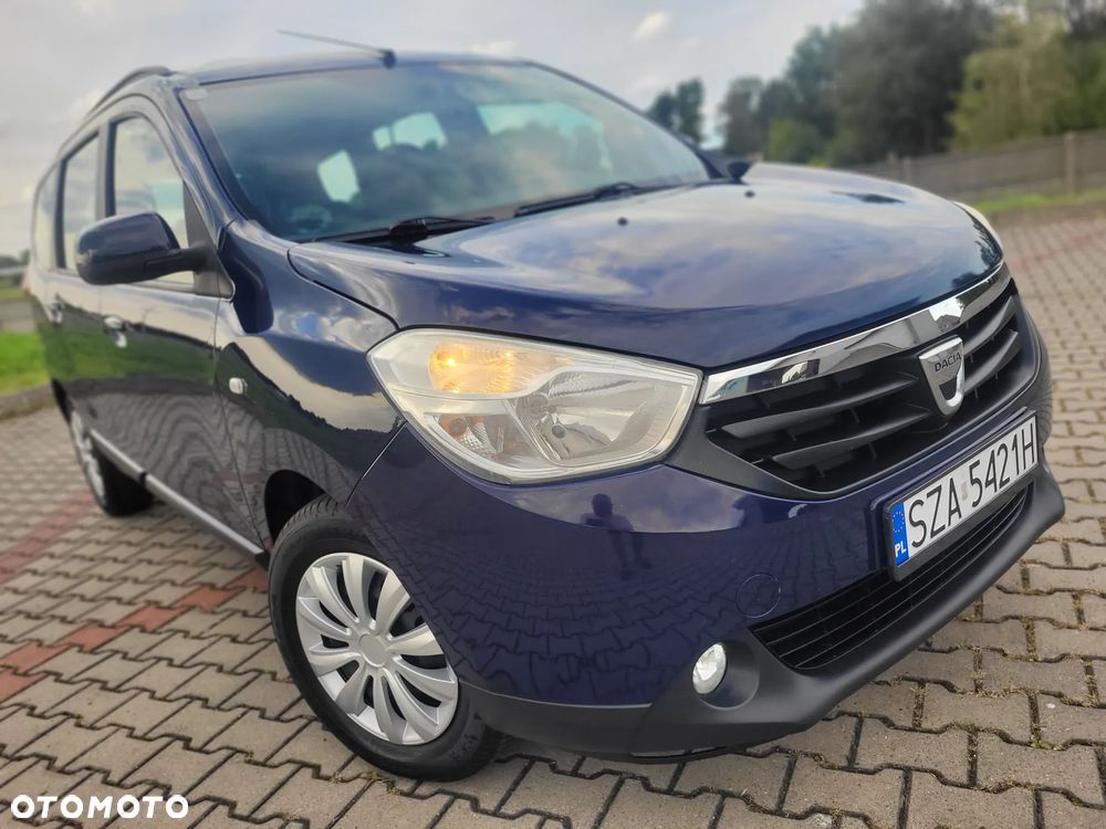 Dacia Lodgy 1.6 MPI 85 Laureate - 40
