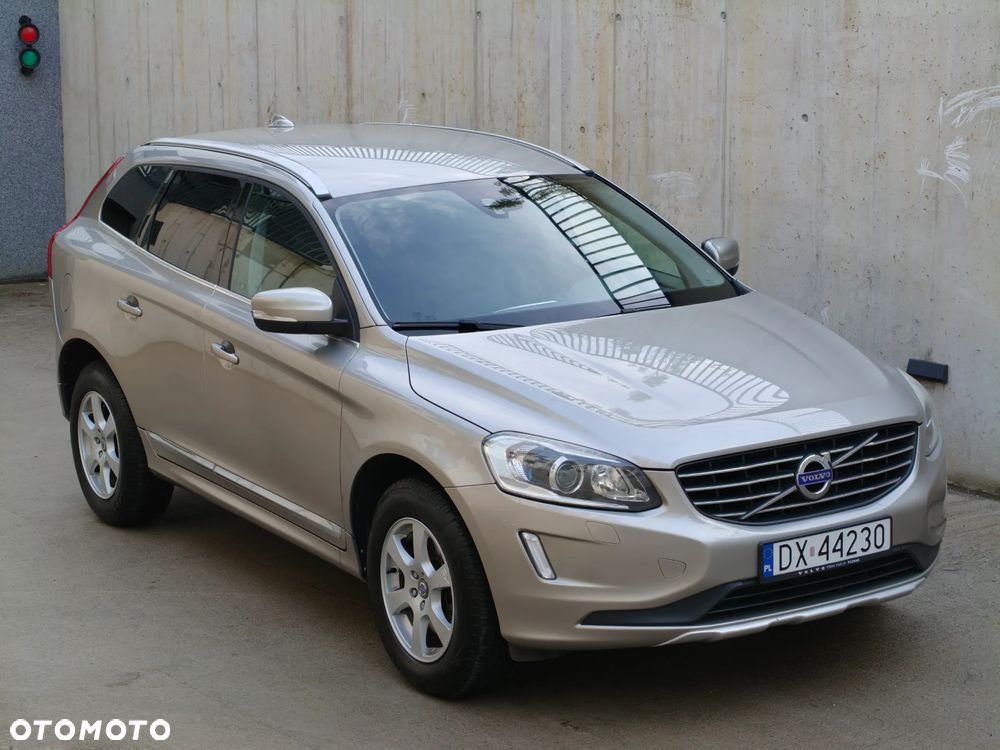 Volvo XC 60 D4 Drive-E Momentum - 26