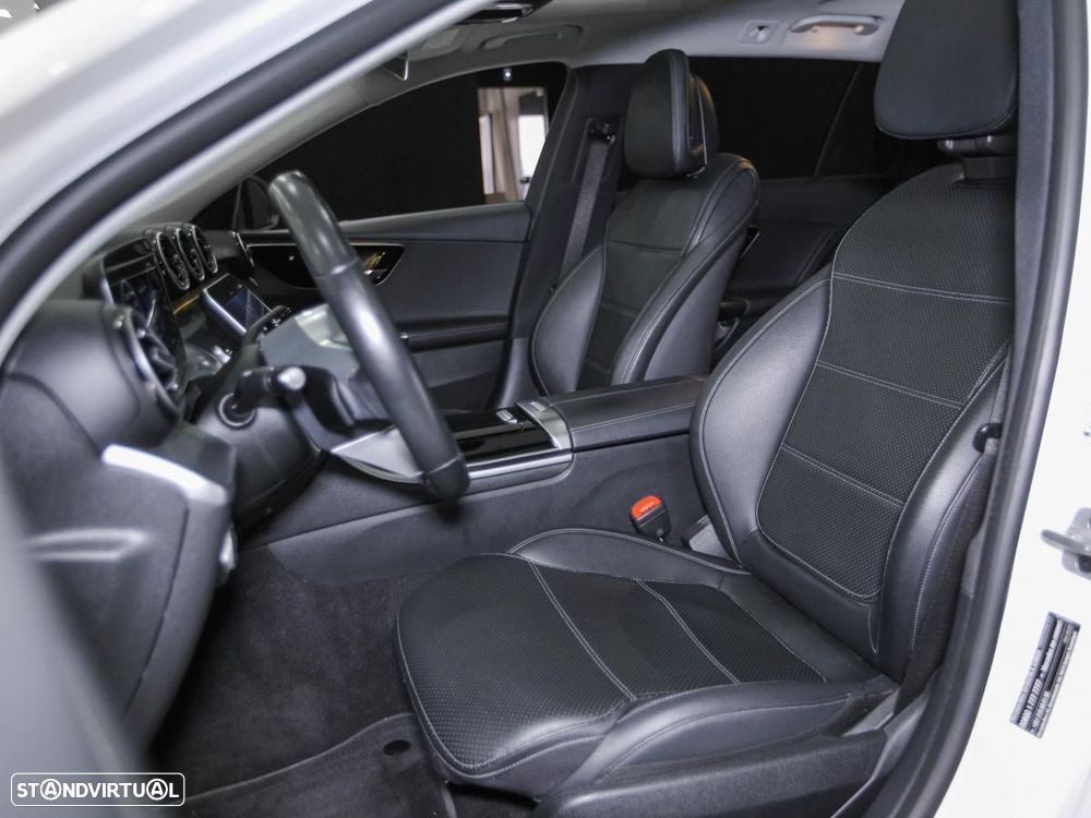 Mercedes-Benz C 300 e Avantgarde - 8