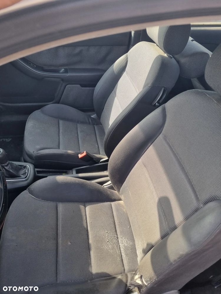 Audi a3 8l lift 1.9 tdi ATD 101km skrzynia EUH lakier LY7W na części - 10