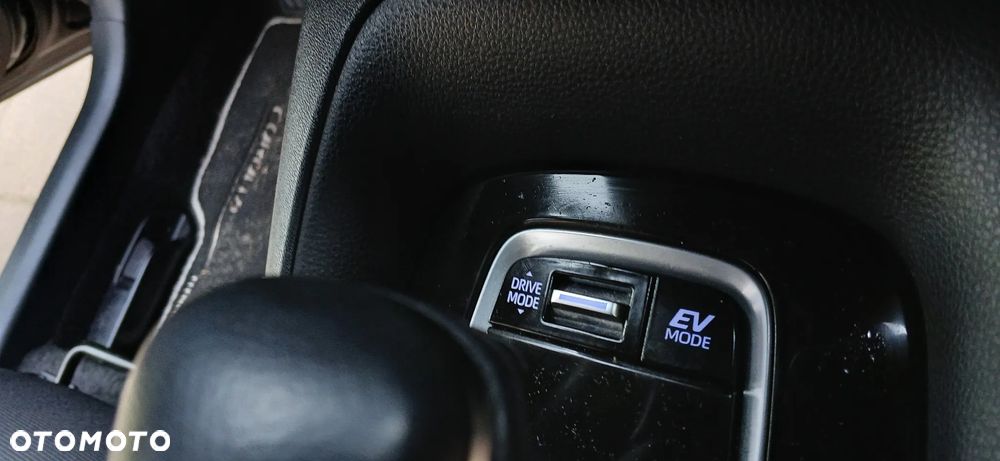 Toyota Corolla 1.8 Hybrid Executive - 18