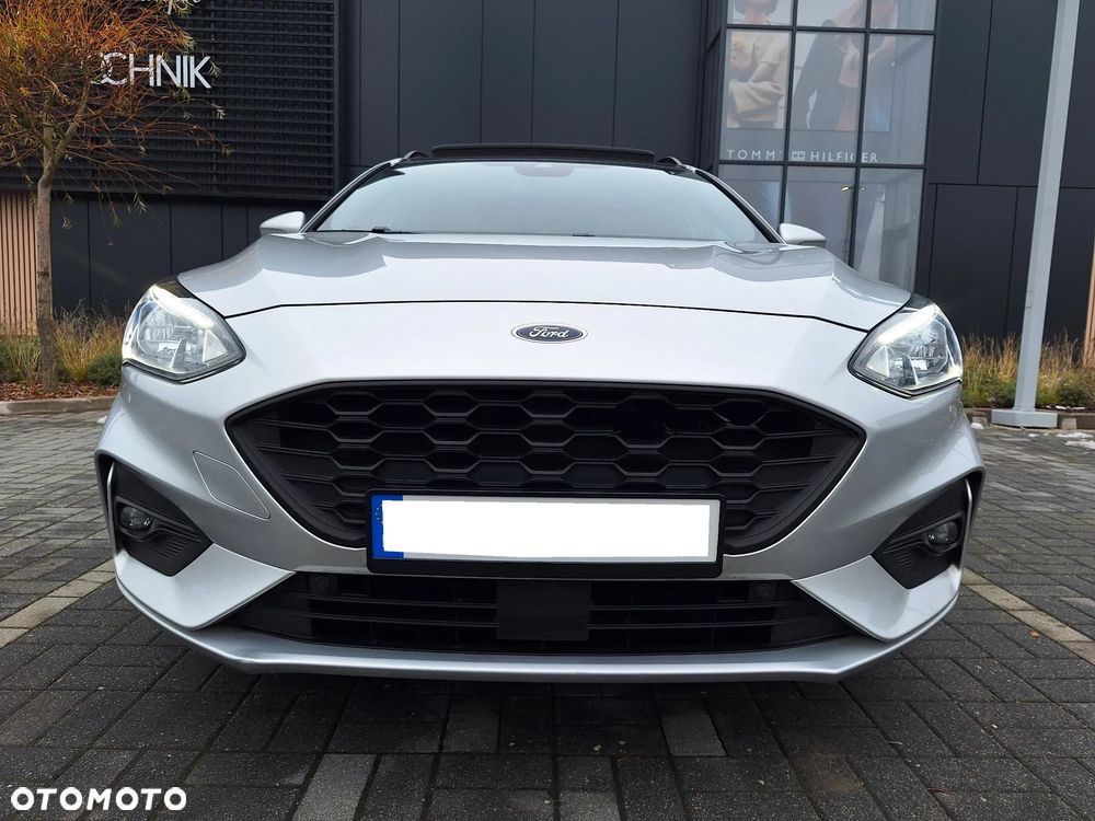 Ford Focus 1.5 EcoBoost ST-Line X - 3