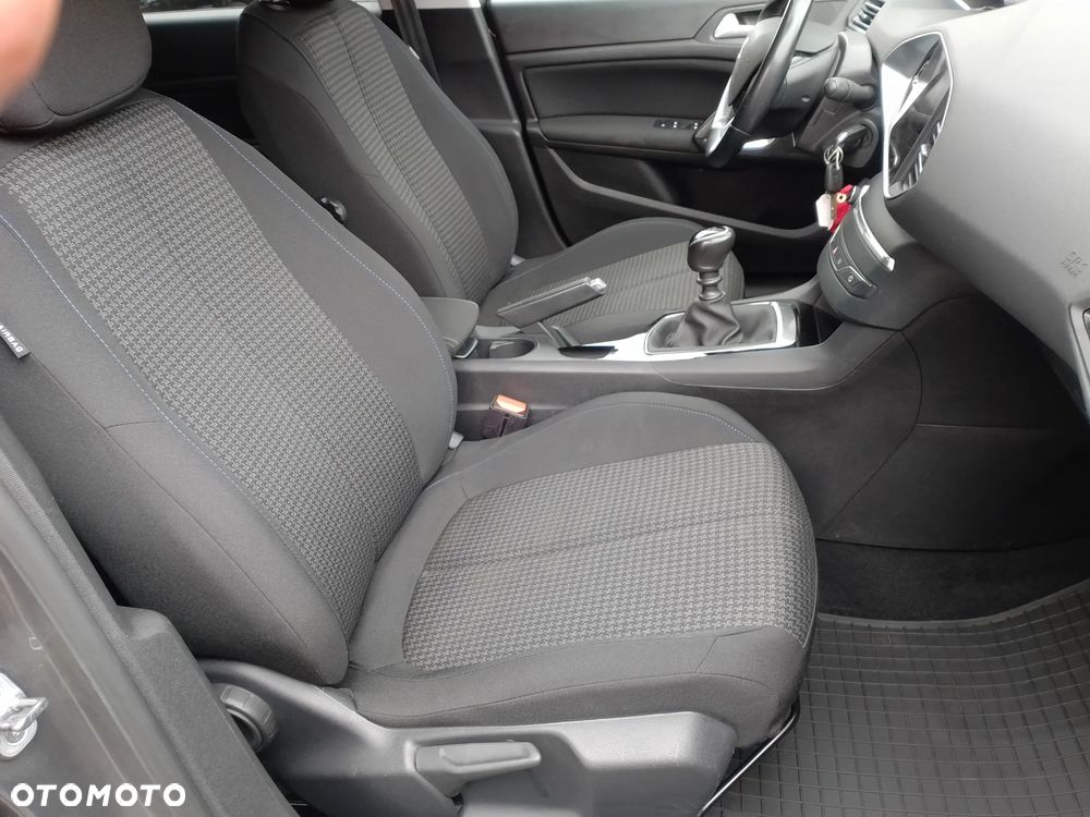 Peugeot 308 BlueHDi 100 Stop & Start Active Pack - 28