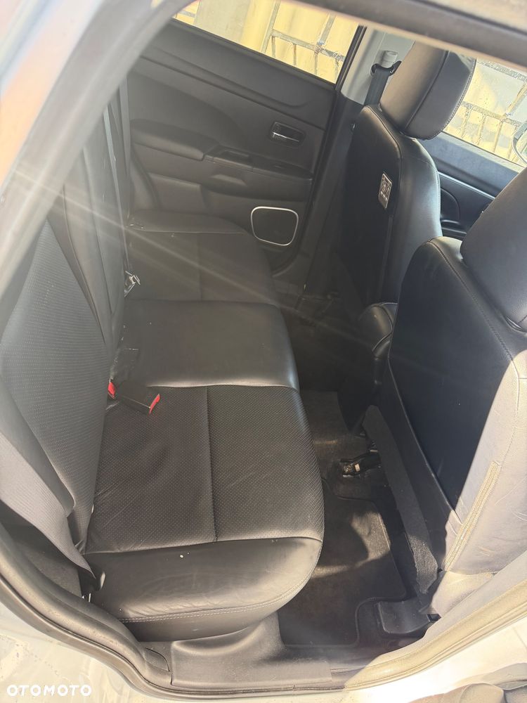 Mitsubishi ASX 1.8 DID Instyle 4WD AS&G - 6