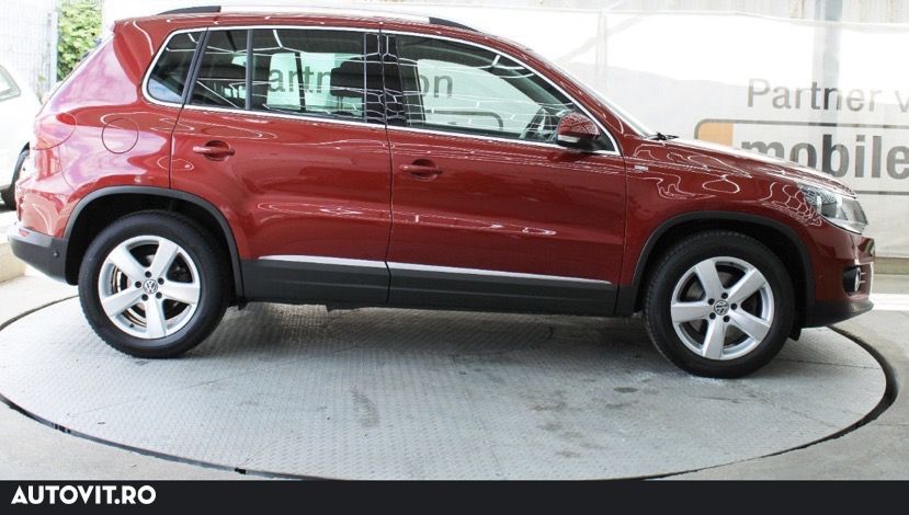 Volkswagen Tiguan - 5