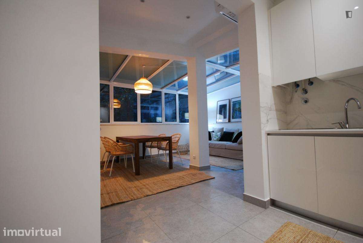 Apartamento com 2 quartos - localizado em Penha Lisbon - Grande imagem: 3/27