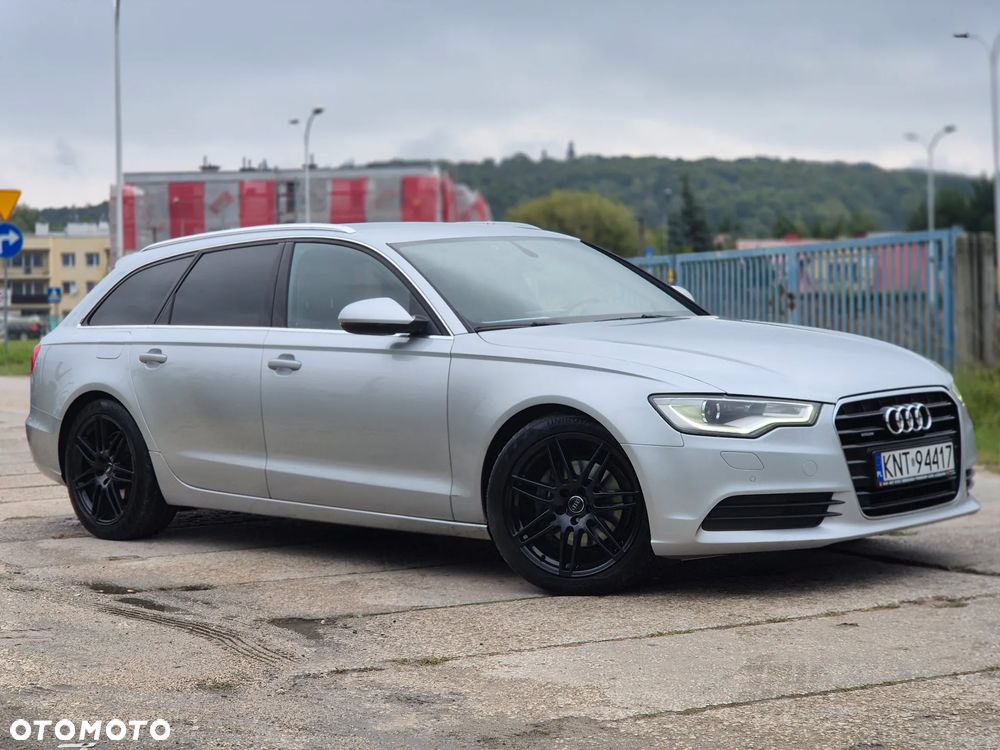 Audi A6 Avant - 11