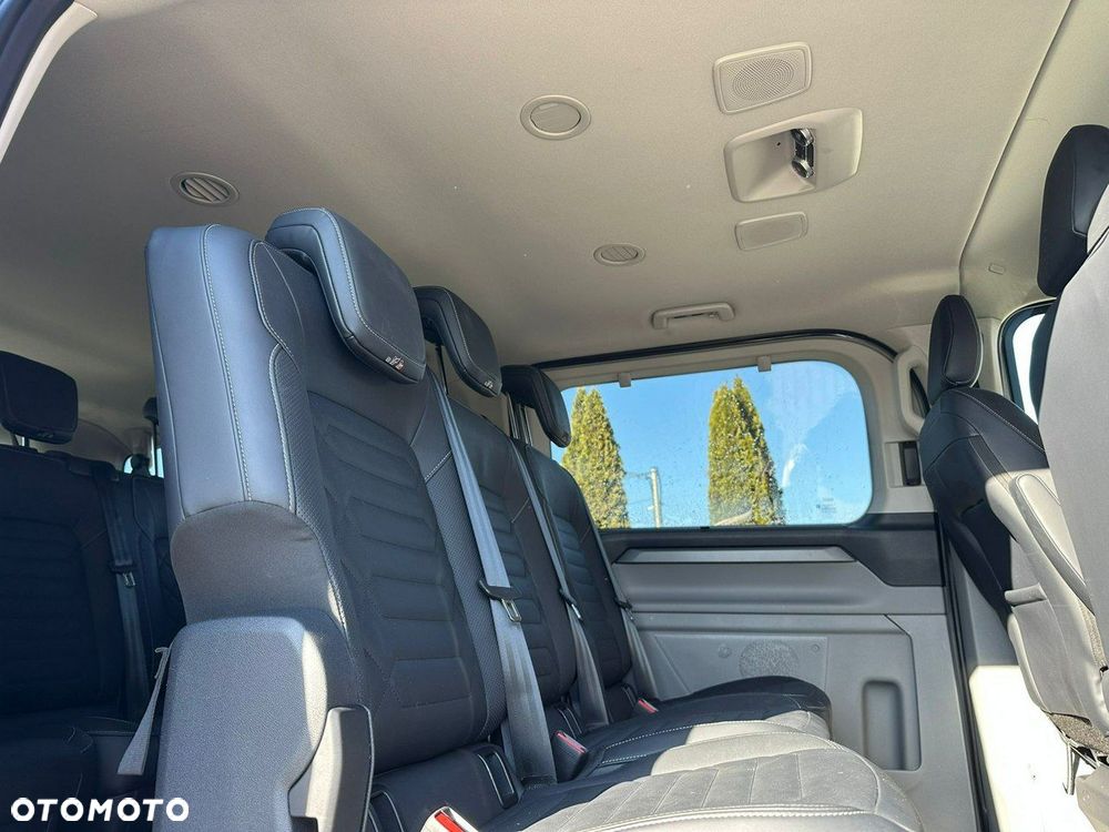 Ford Tourneo Custom - 18