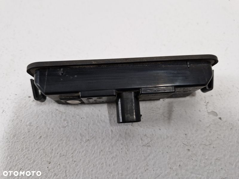 focus mk3 3 kombi mikrostyk klapy bagażnika podświetlenie tablicy bm51-19b514-af - 2