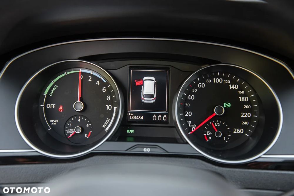 Volkswagen Passat ver-1-4-tsi-plug--in-hybrid-gte-dsg - 18