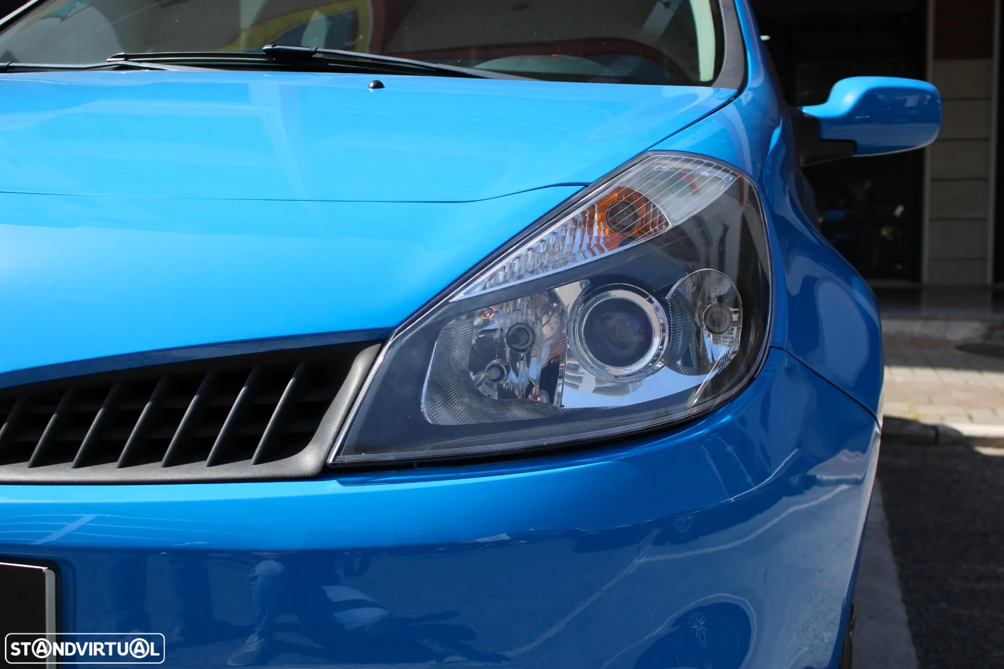 Renault Clio 2.0 16V RS - 10