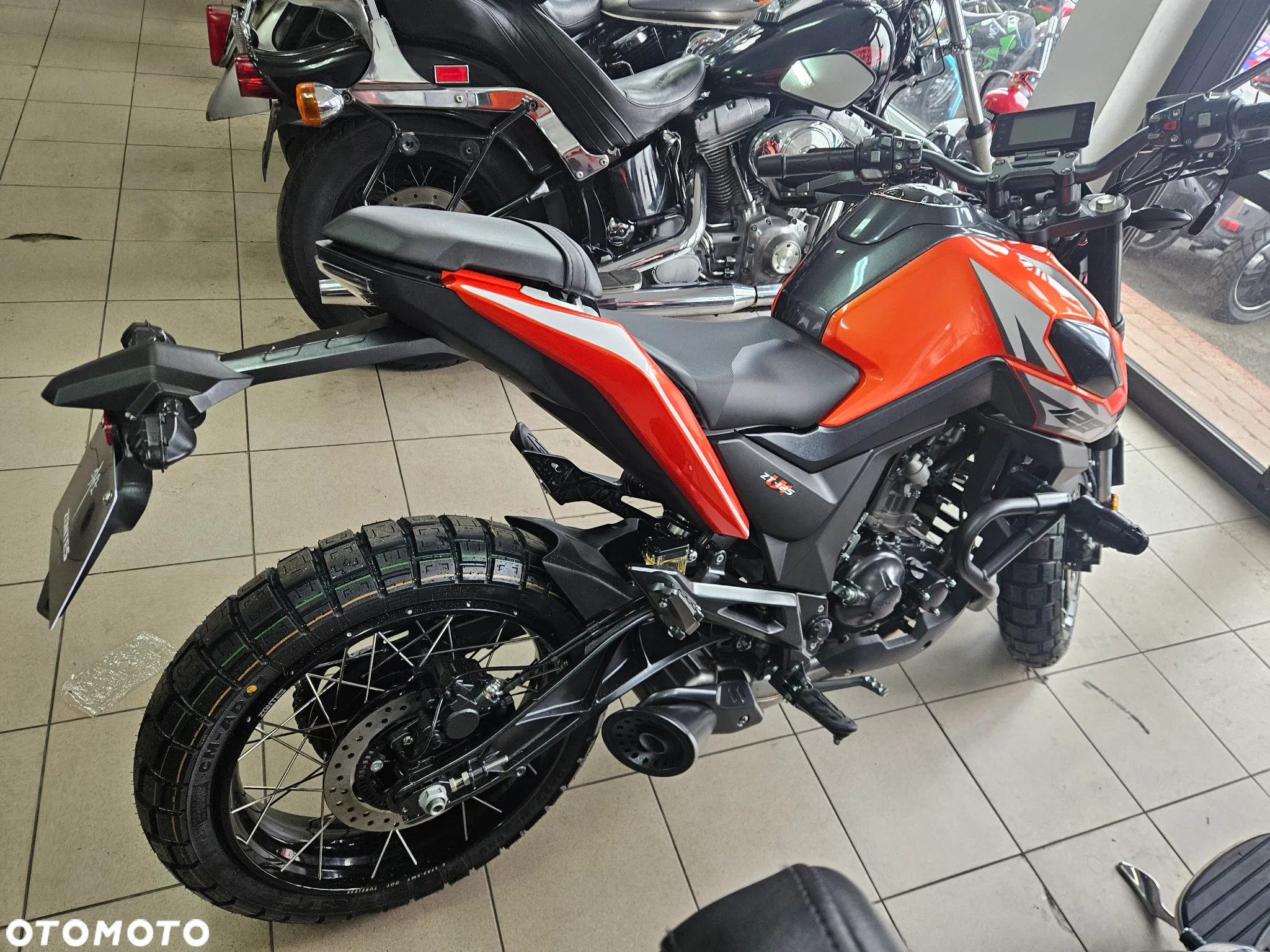 Zontes 125U1 - 8