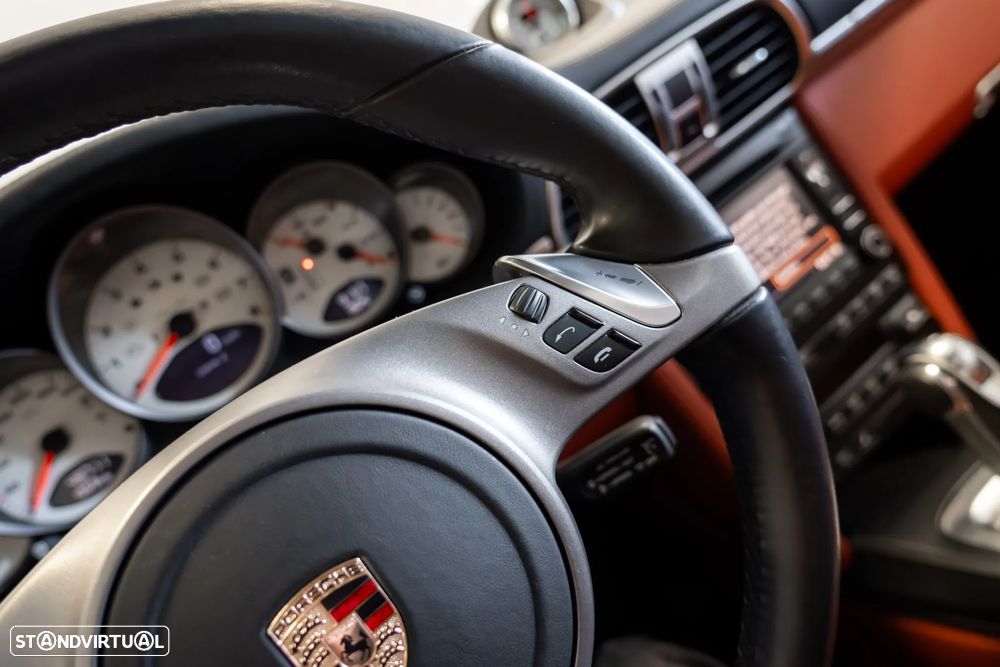 Porsche 911 (997) Carrera 4 S PDK - 15