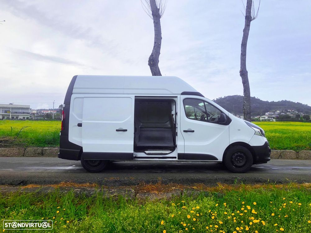 Renault Trafic 1.6 dCi L2H1 1.2T SS - 9