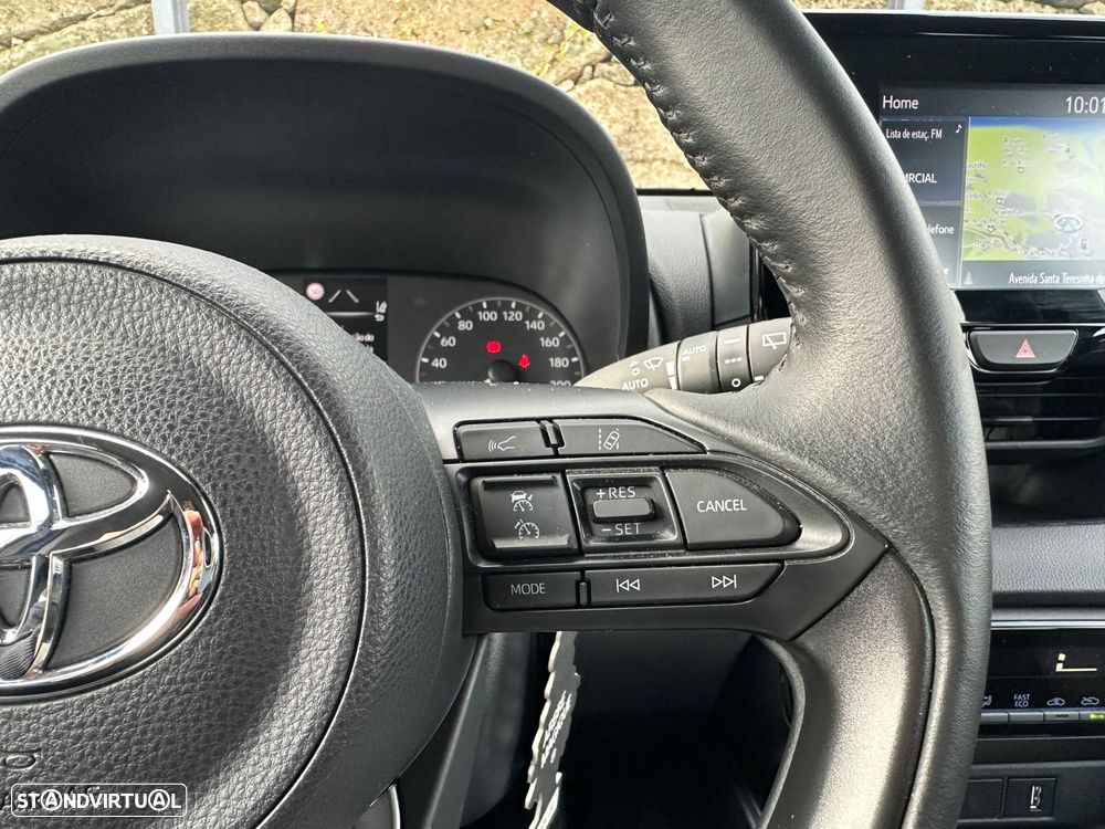 Toyota Yaris 1.5 HDF Comfort Plus - 20