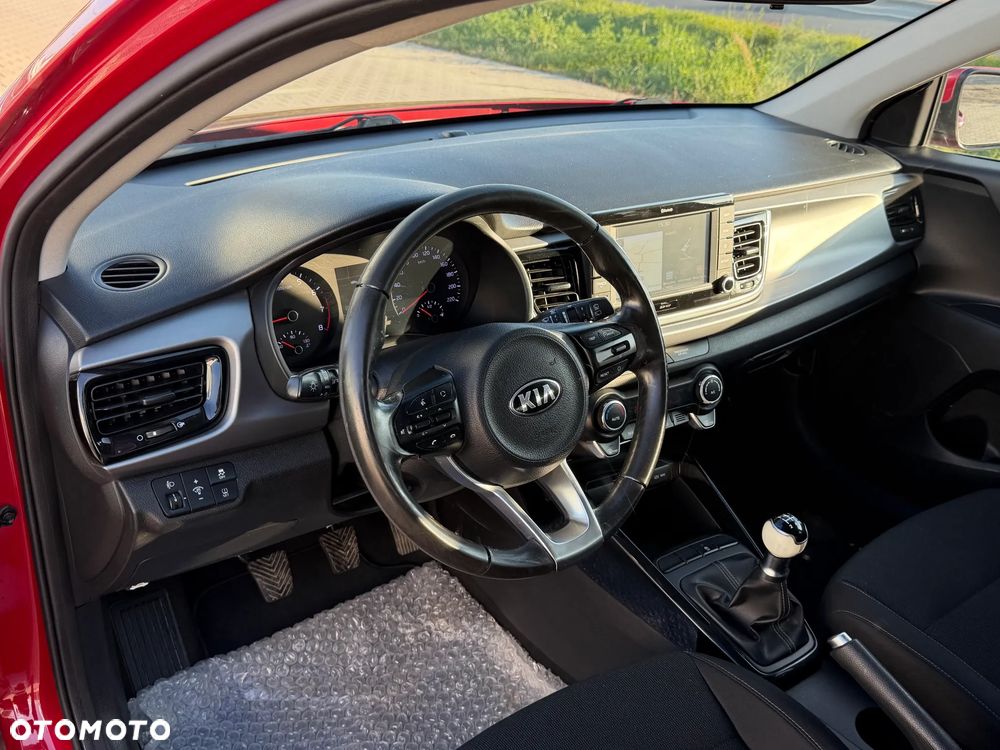 Kia Rio - 10