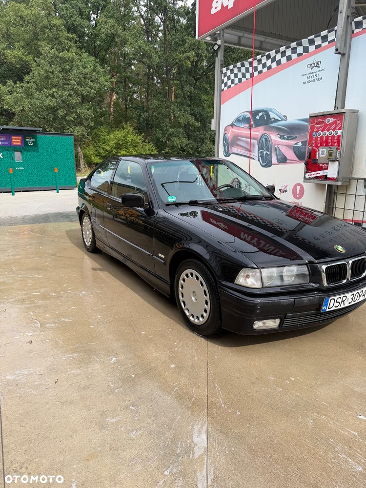 BMW Seria 3 - 1