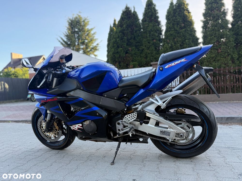 Honda CBR - 16