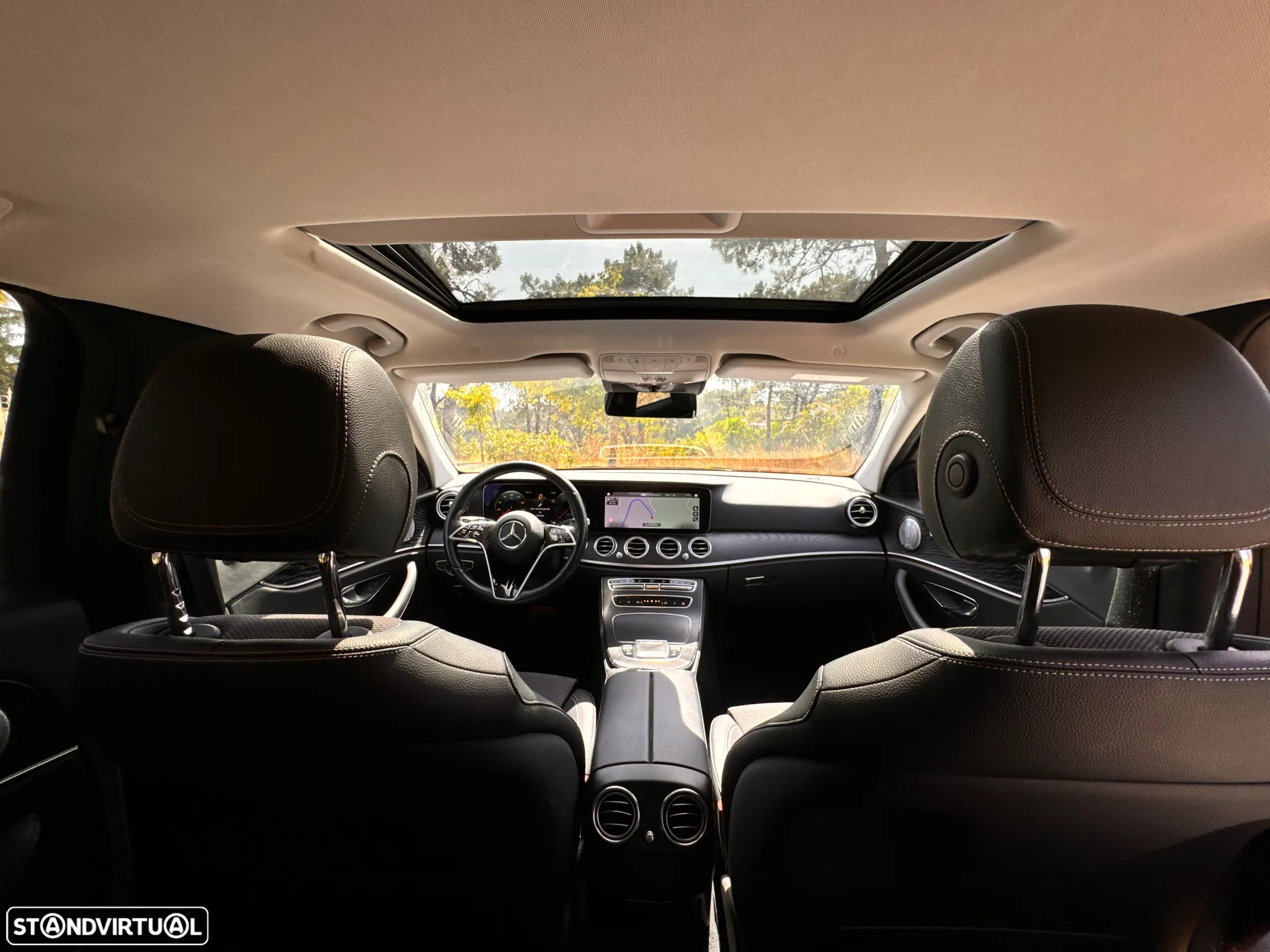 Mercedes-Benz E 300 de 4Matic T 9G-TRONIC Avantgarde - 15