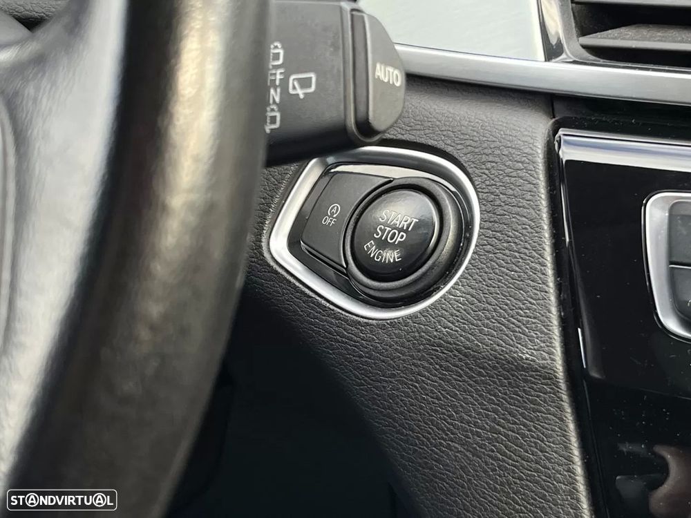 BMW X1 16 d sDrive Advantage - 21