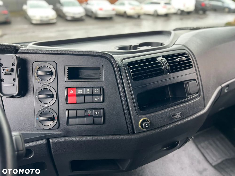 Mercedes-Benz ATEGO 818 L PLANDEKA + WINDA 3 FOTELE KLIMA PODUSZKI - 19