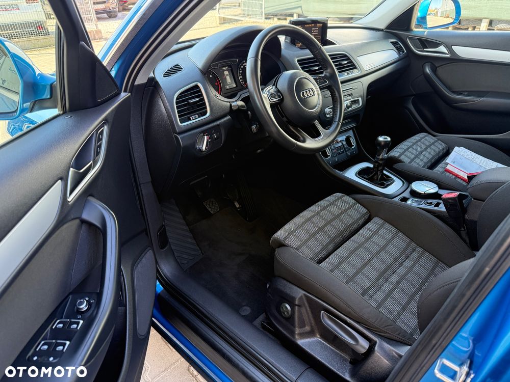 Audi Q3 2.0 TDI Quattro sport - 22