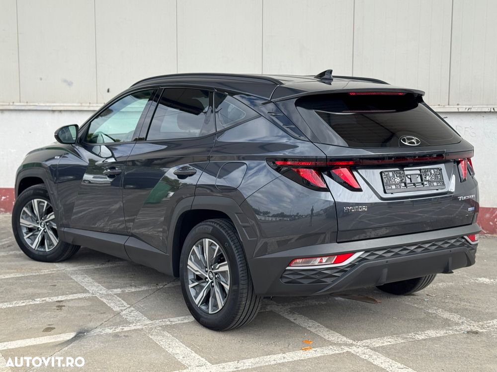 Hyundai Tucson - 8