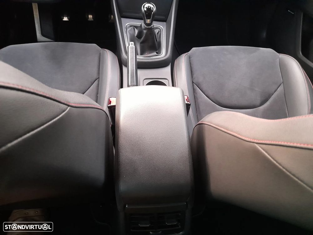 SEAT Leon 2.0 TDI FR S/S - 24