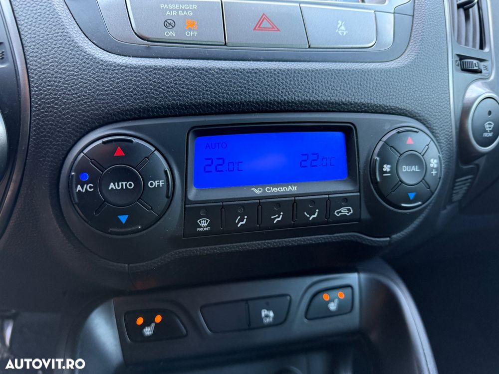 Hyundai ix35 blue 1.6 2WD Finale Gold - 15