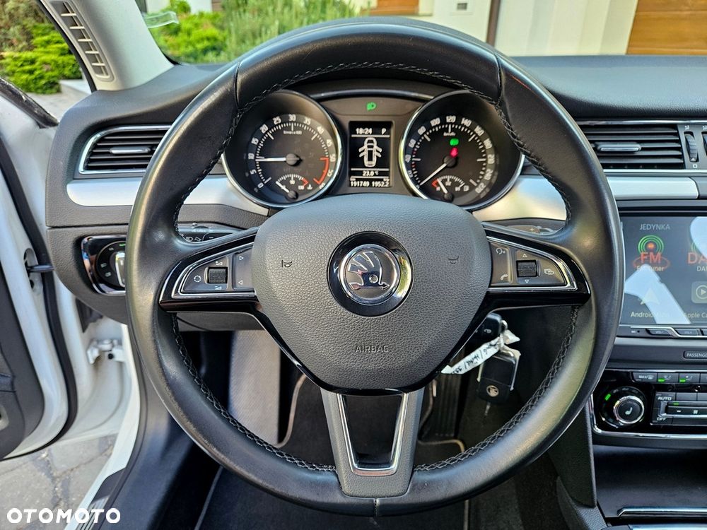 Skoda Superb - 16