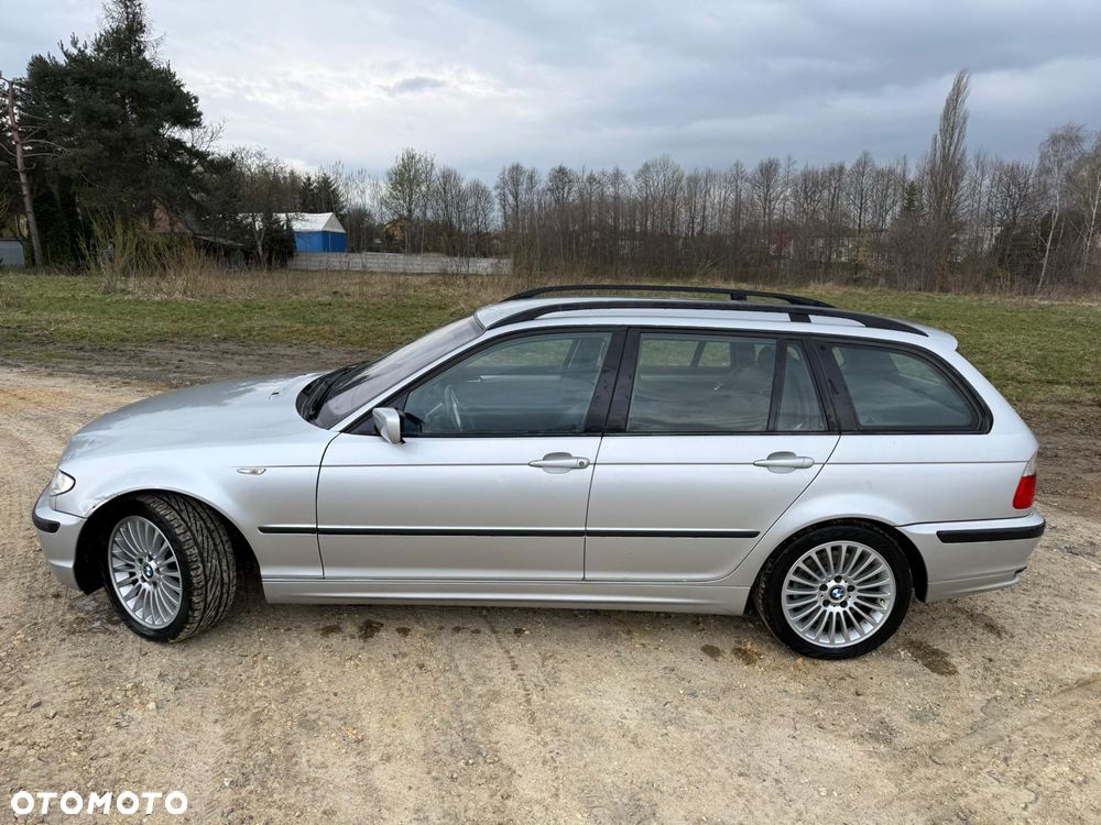BMW Seria 3 330ix - 3