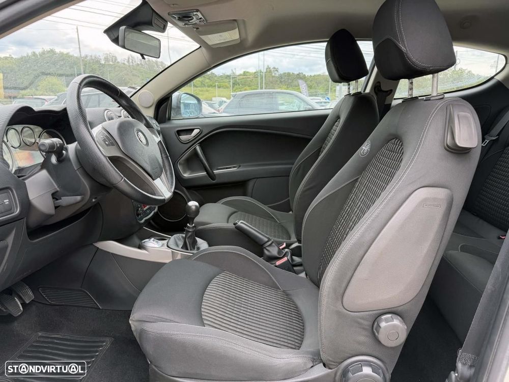 Alfa Romeo MiTo 1.3 JTD Distinctive - 13