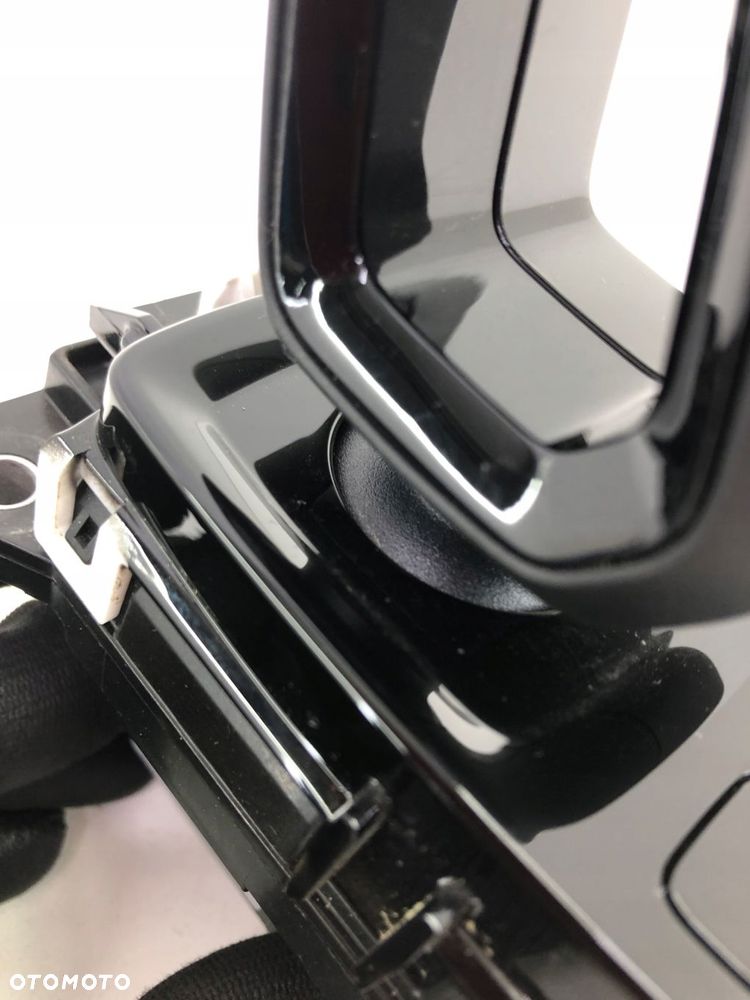 VOLVO XC40 GAŁKA LEWAREK ZMIANY BIEGÓW EUROPA 32335116 - 3