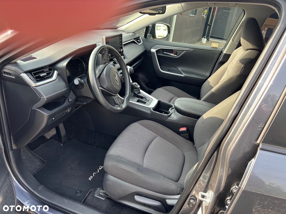 Toyota RAV4 - 12