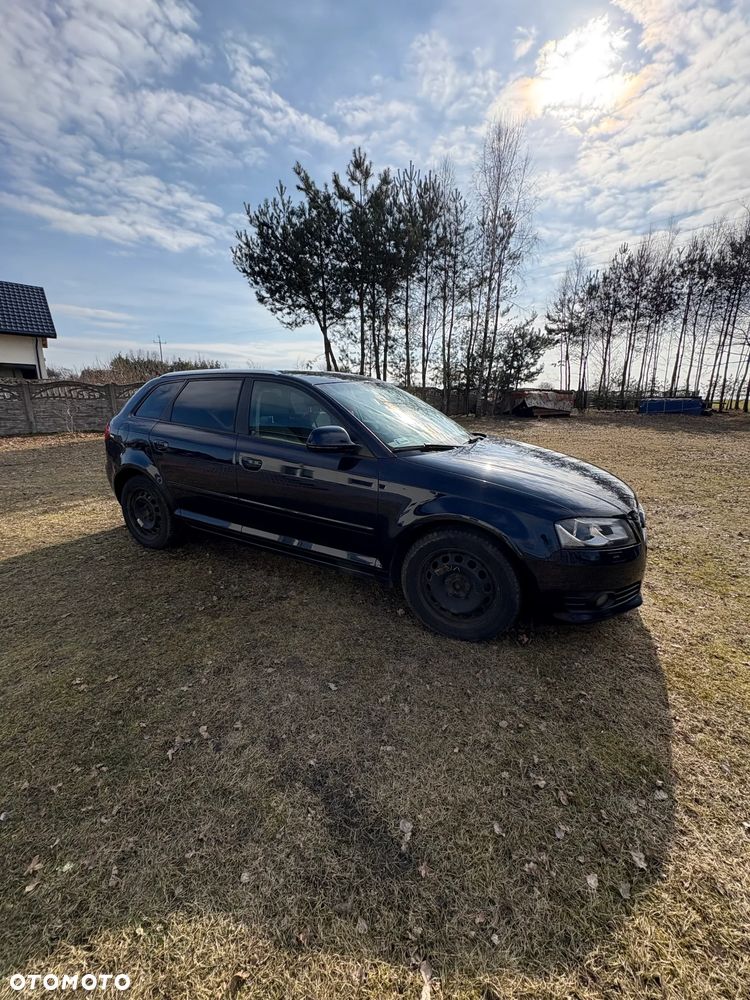 Audi A3 Sportback 1.6 TDI DPF Ambition - 3