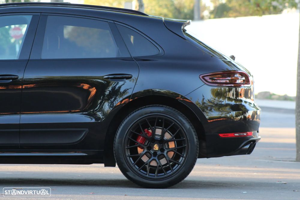 Porsche Macan GTS PDK - 15