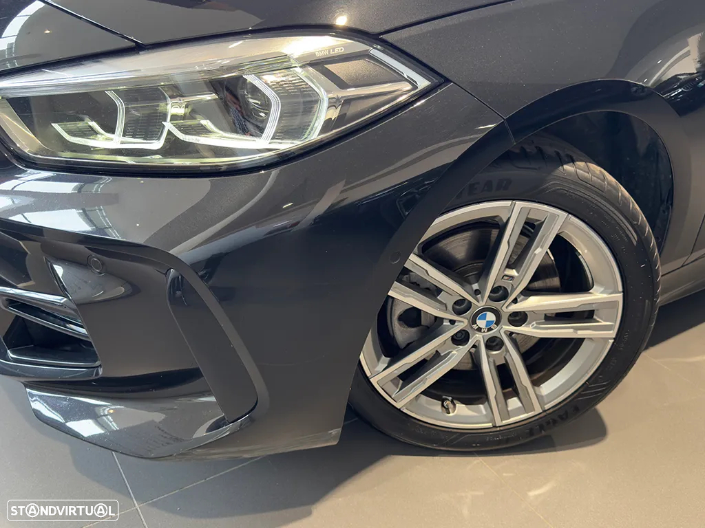 BMW 116 d Pack Desportivo M Auto - 6