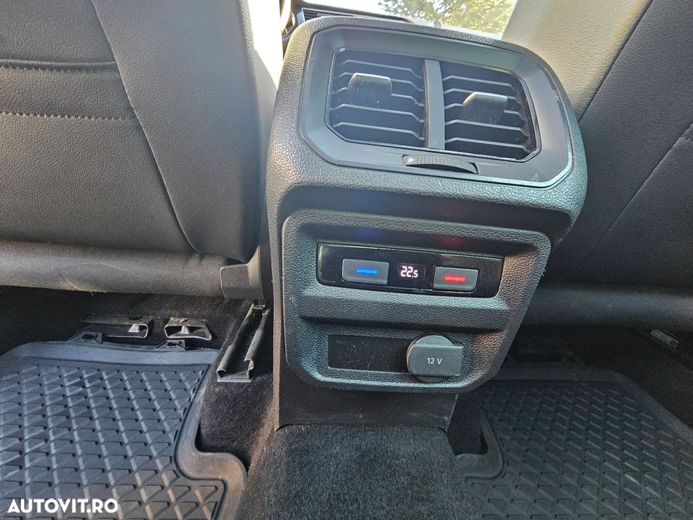 Volkswagen Tiguan - 35