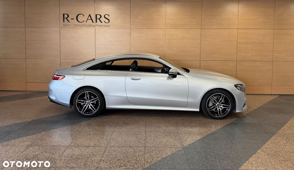 Mercedes-Benz Klasa E 200 4-Matic 9G-TRONIC - 6