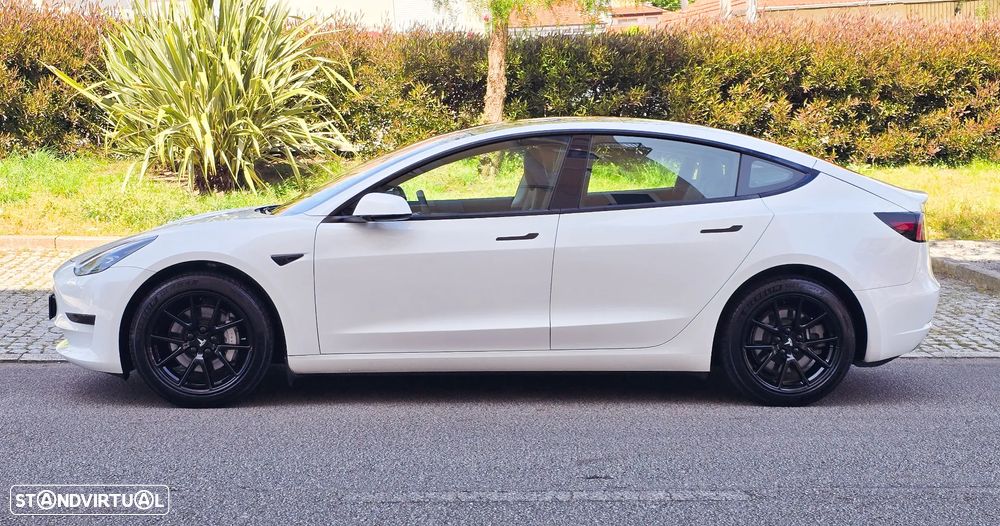 Tesla Model 3 Tração Traseira - 3
